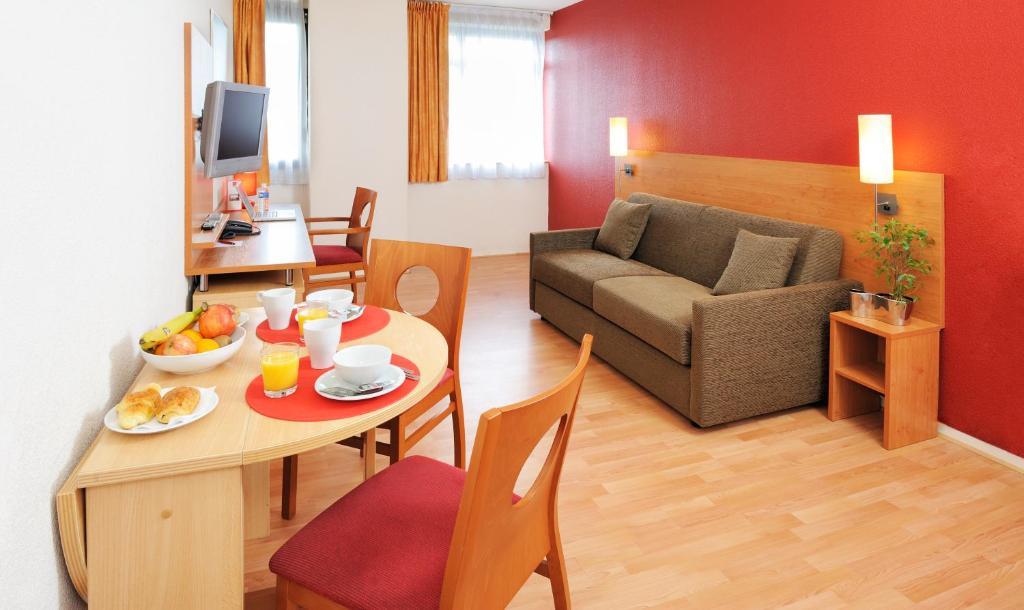 Sejours & Affaires Rennes De Bretagne Exterior foto